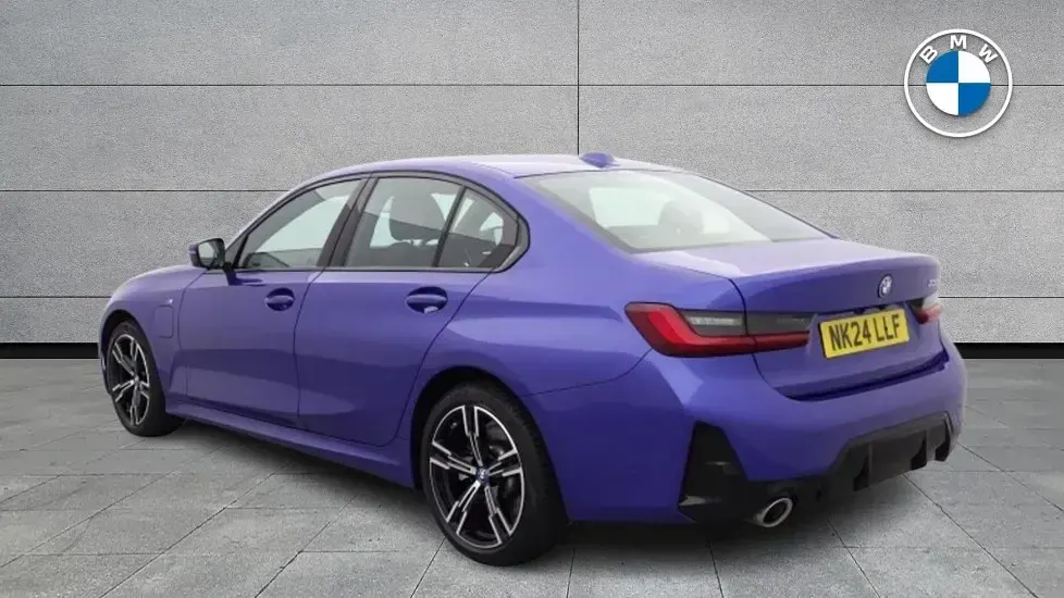 Used BMW 330e M Sport 288 HP (211 kW) 2024 Blue Sedan