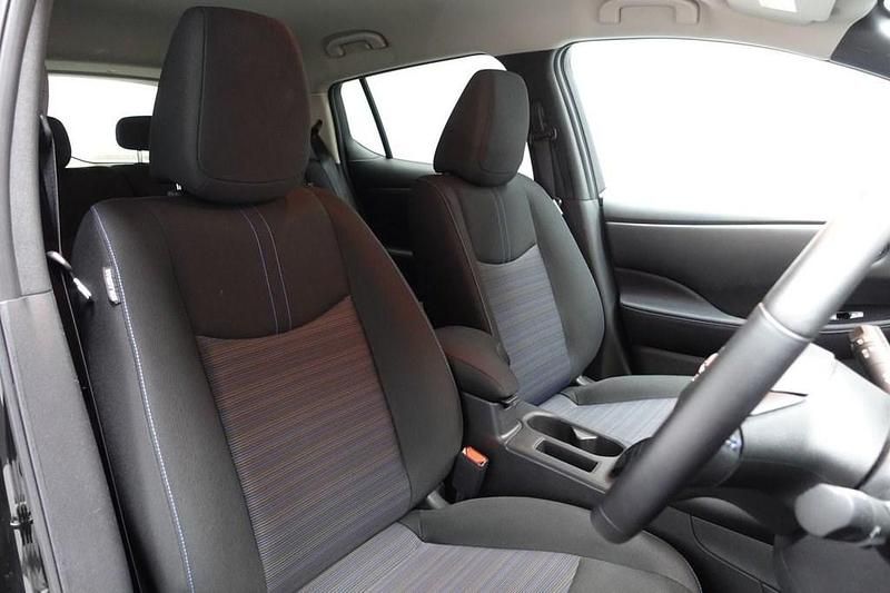 Used Nissan Leaf N-Connecta 110 kW (150 HP) 2023 Black Hatchback