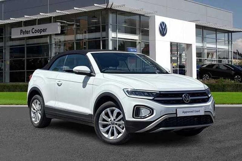 New 2025 VW T-Roc SUV | £31,490 (Super price) - Image 1/4