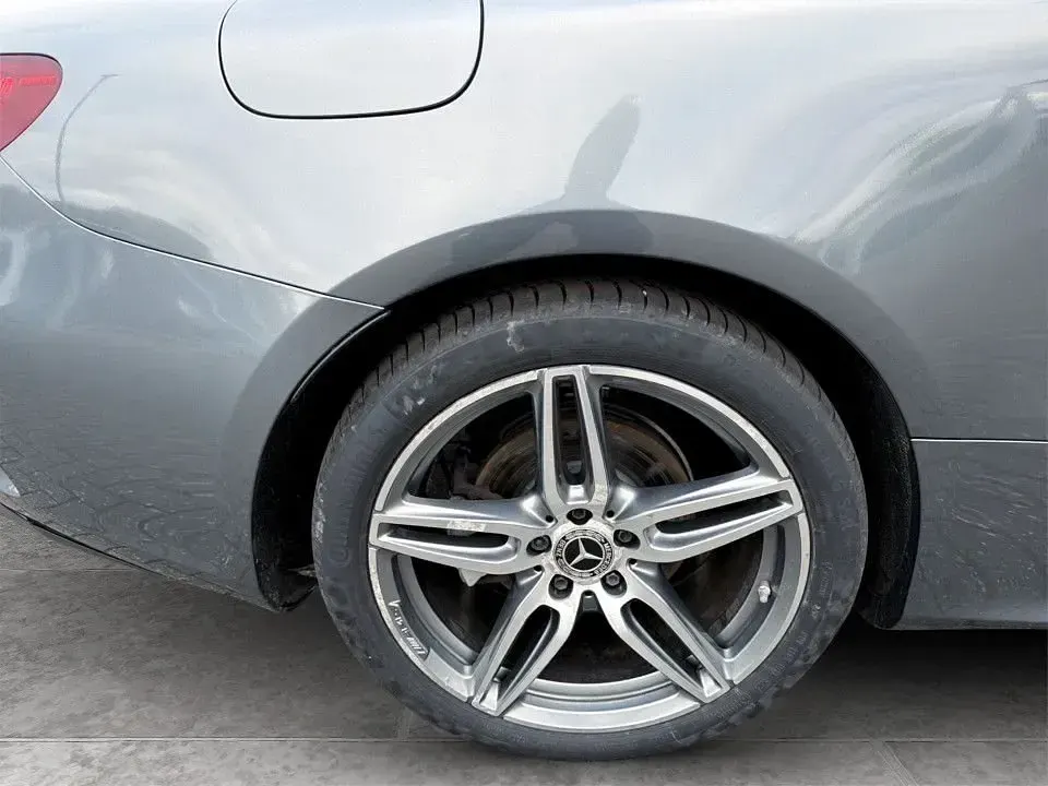 Used Mercedes E220 AMG Line Premium 194 HP (142 kW) 2018 Grey Coupe