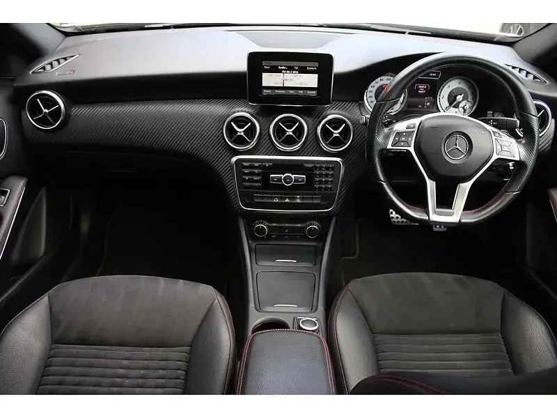 Used Mercedes A180 AMG 2015 White Hatchback