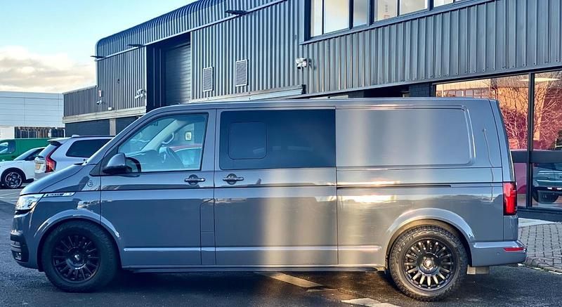 Used VW Transporter Highline 150 HP (110 kW) 2023 Grey Van