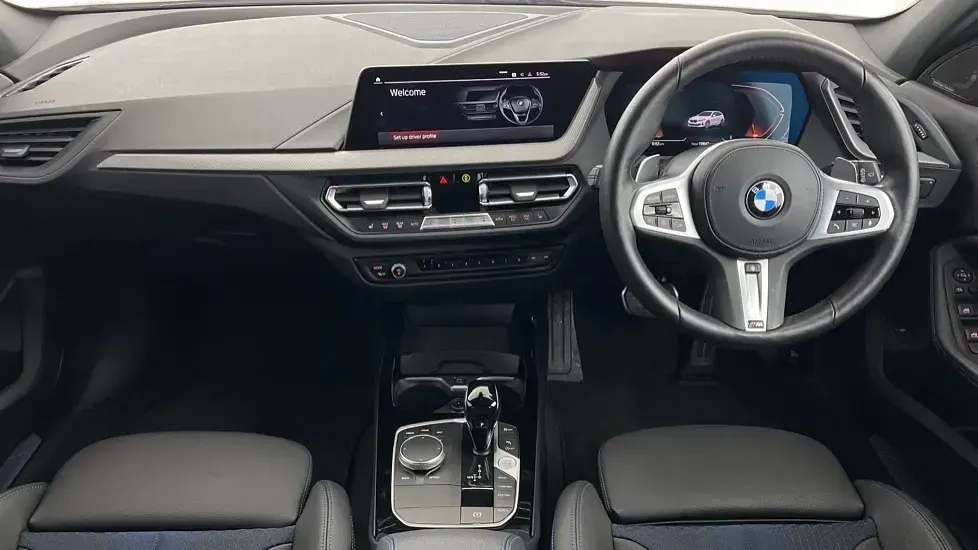 Used BMW 120 M Sport 190 HP (139 kW) 2022 White Hatchback