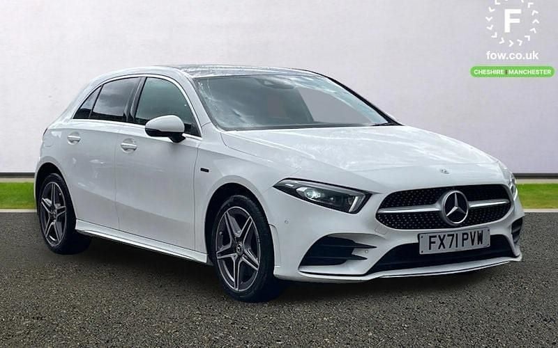 Usado Mercedes A250 AMG Line Premium Plus 218 HP (160 kW) 2021 Citadino
