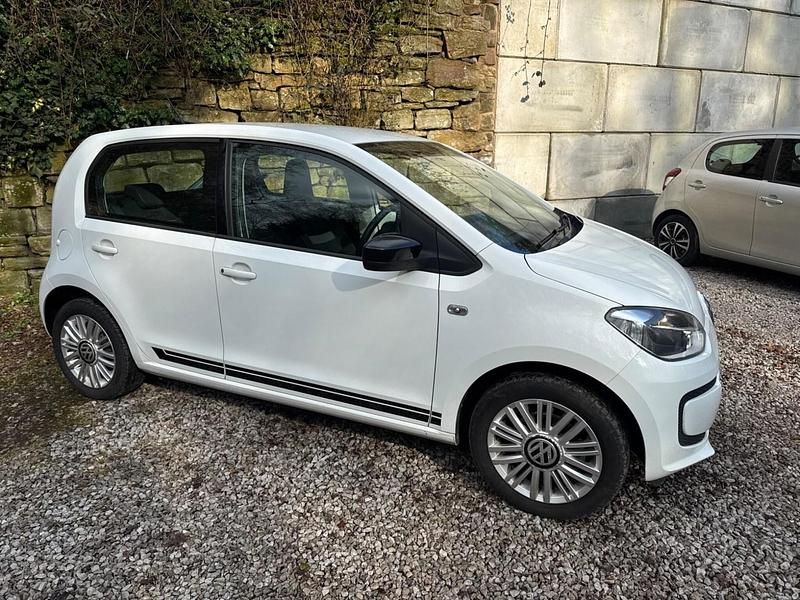 Used VW up! 2016 White Hatchback