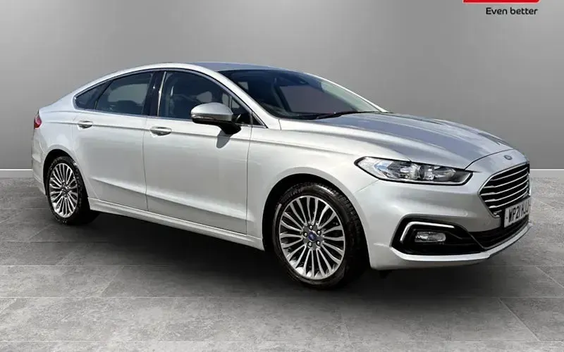 Usado Ford Mondeo Titanium 150 HP (110 kW) 2021 Citadino