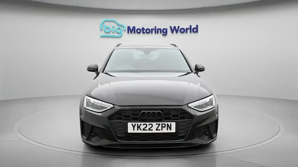 Used Audi A4 Black Edition 150 HP (110 kW) 2022 Black Estate