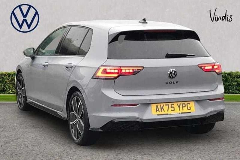 Used VW Golf VIII 150 HP (110 kW) 2026