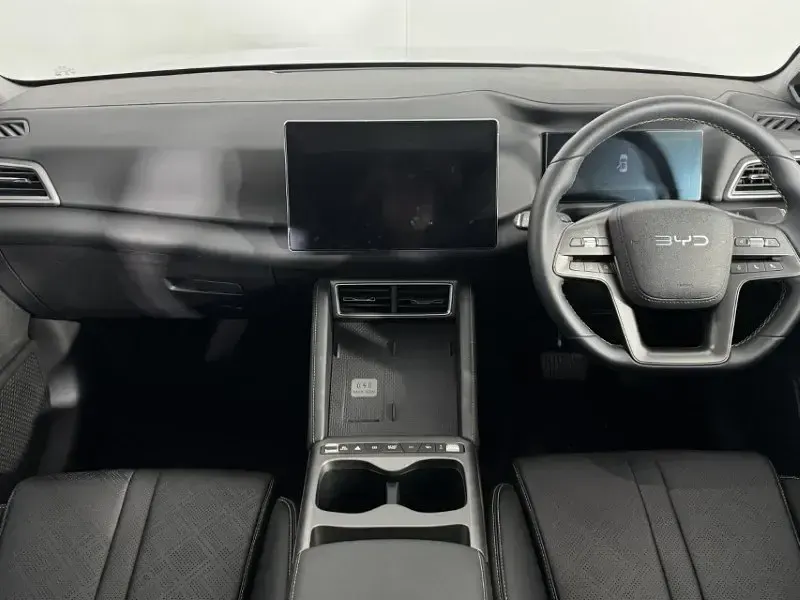 Używany BYD Atto 2 Boost 130 kW (177 KM) 2025 Biały SUV