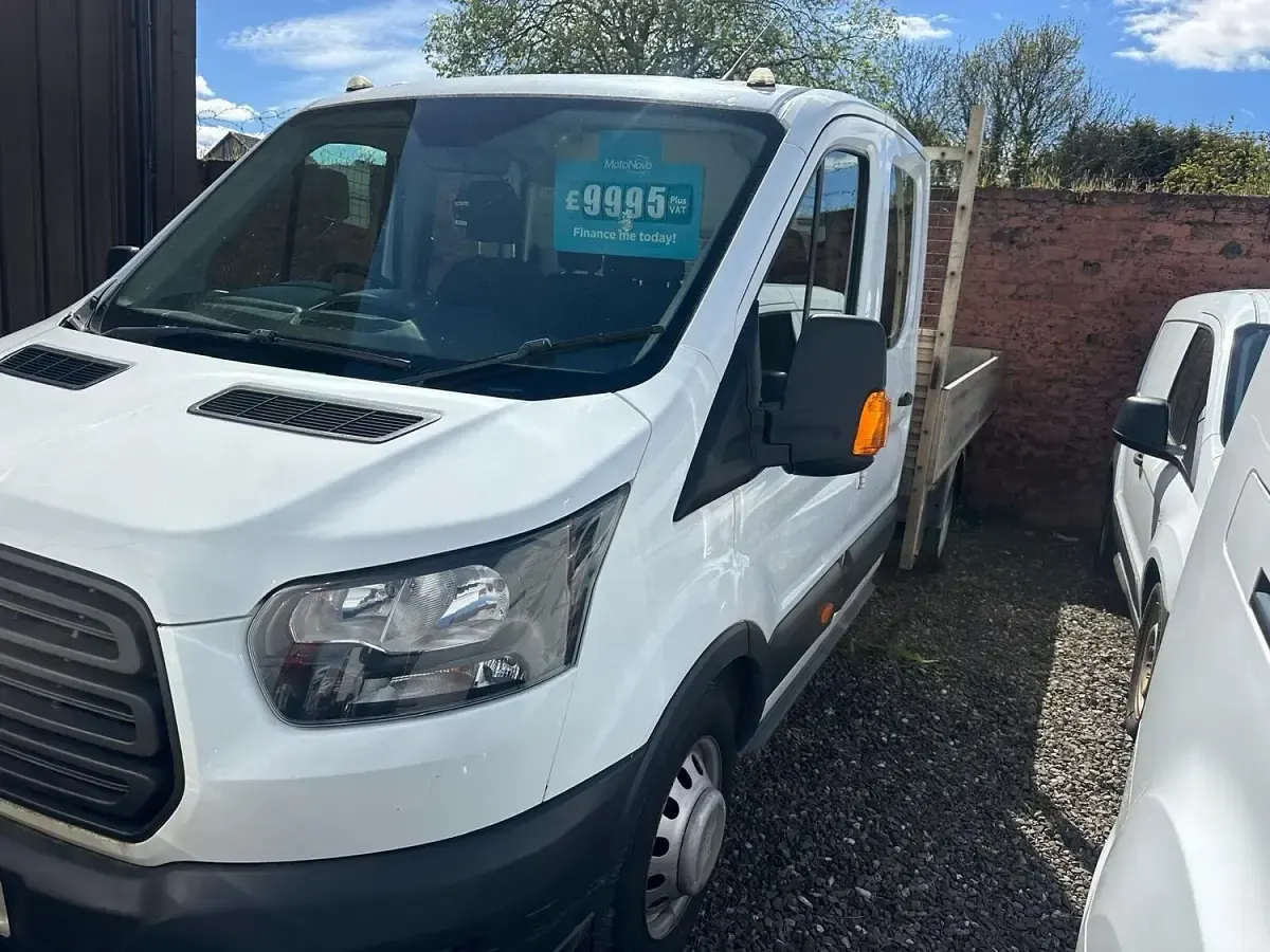 Used Ford Transit 130 HP (95 kW) 2019 White Cabriolet