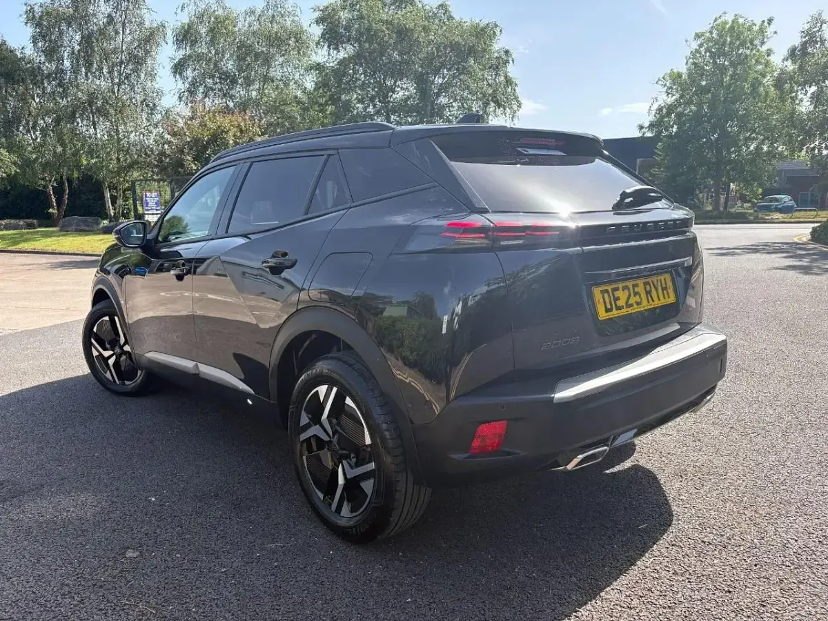 Used Peugeot 2008 Allure 129 HP (94 kW) 2025 Black SUV