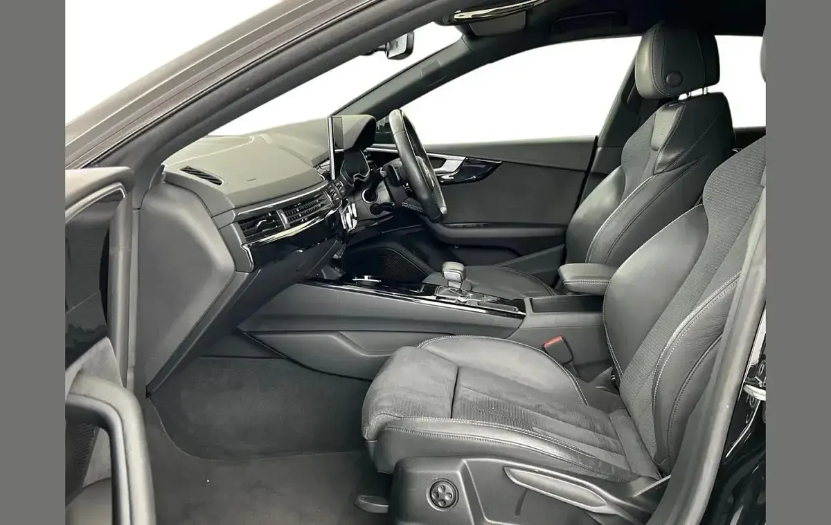 Used Audi A5 Black Edition 200 HP (147 kW) 2022 Black Coupe