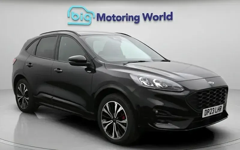 Used Ford Kuga ST-Line X 225 HP (165 kW) 2023 SUV