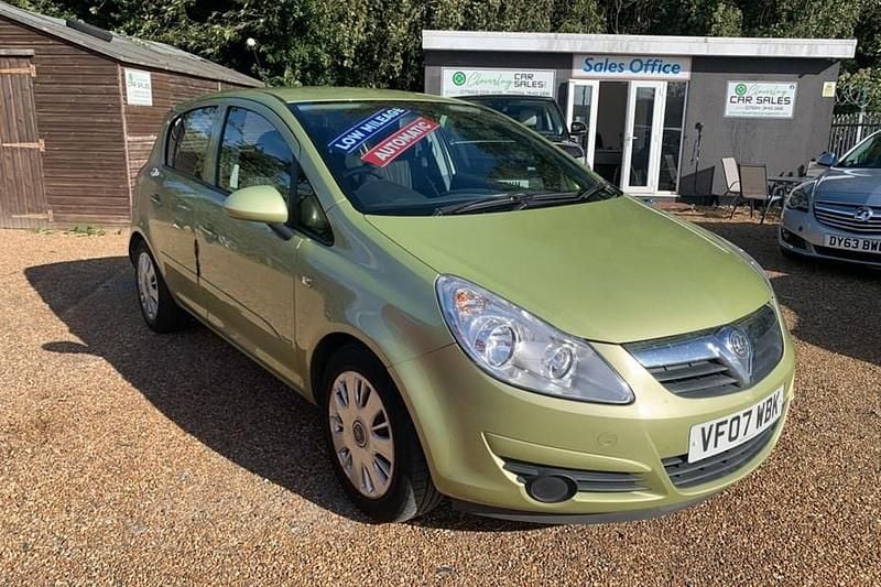 Green Used 2007 Vauxhall Corsa Club Hatchback | £3,495 (Fair price) - Image 1/1
