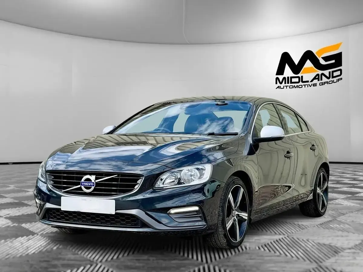 Used Volvo S60 R-Design 150 HP (110 kW) 2017 Grey Sedan