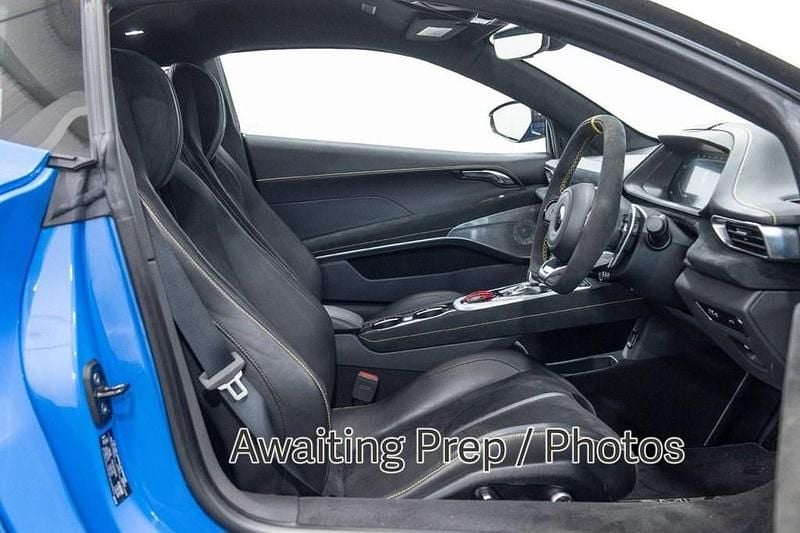 Used Lotus Emira 404 HP (297 kW) 2023 Blue Coupe