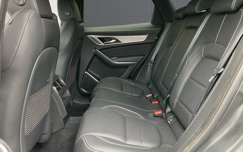 Used Jaguar F-Pace R-Dynamic 204 HP (150 kW) 2024 SUV