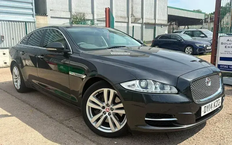 Used Jaguar XJ Premium Luxury 275 HP (202 kW) 2014 Sedan