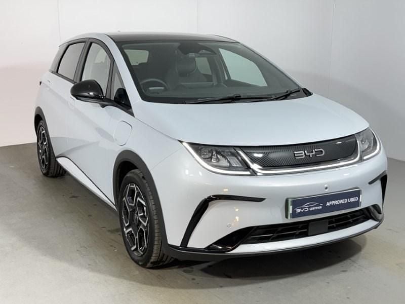 New BYD Dolphin Design 150 kW (204 HP) 2025 White Hatchback