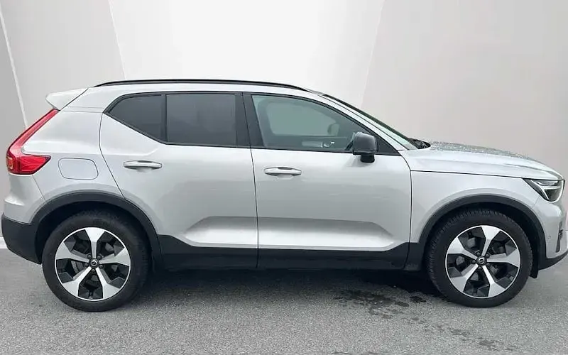 Used Volvo XC40 Plus 163 HP (119 kW) 2026 SUV