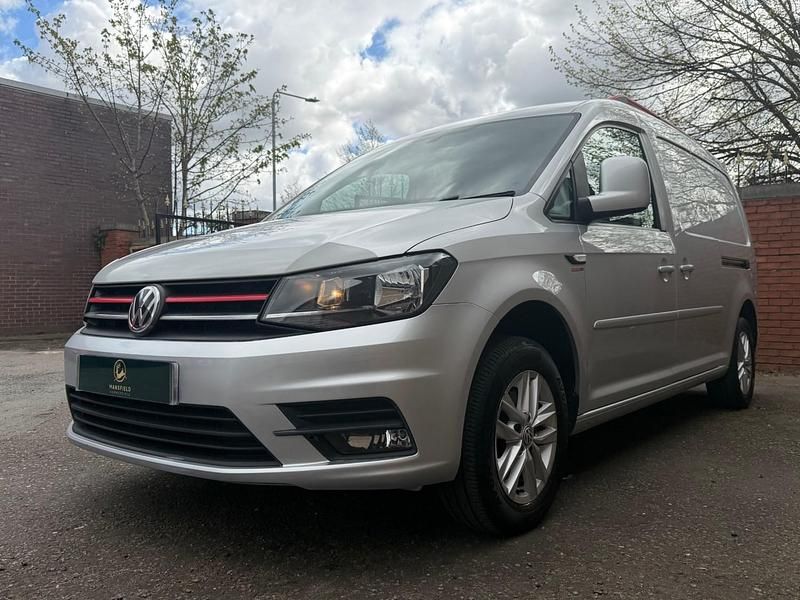 Used VW Caddy Maxi Highline 102 HP (75 kW) 2018 Silver MPV