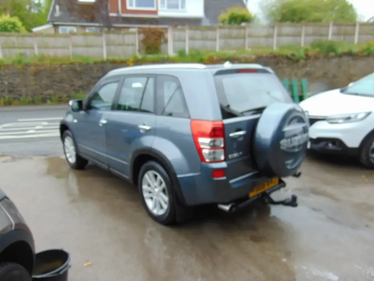 Used Suzuki Grand Vitara 140 HP (102 kW) 2008 Grey SUV