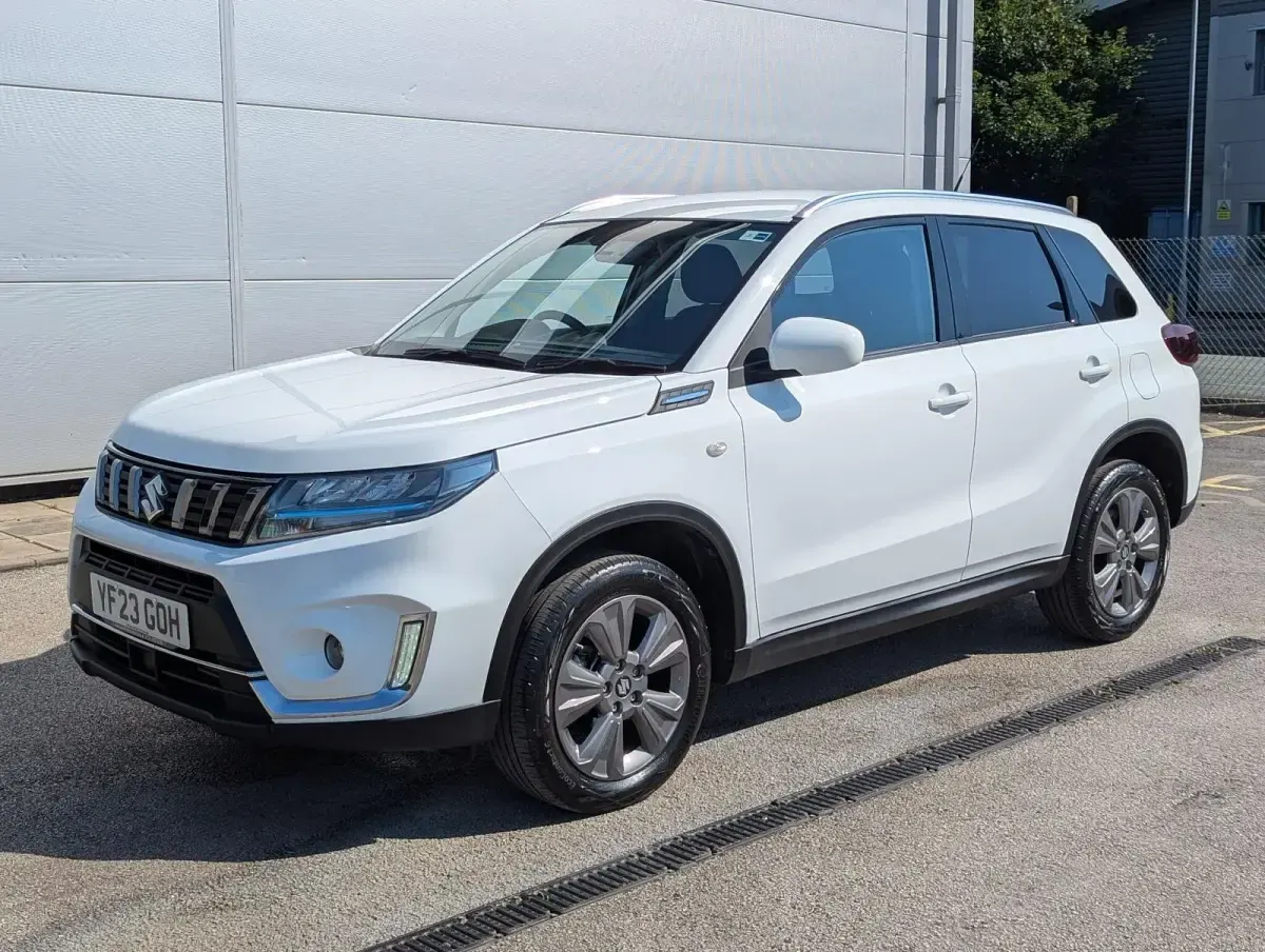Used Suzuki Vitara SZ-T 2023 White SUV