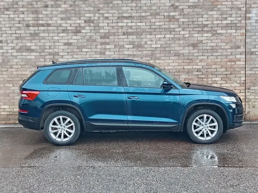 Begagnad Skoda Kodiaq SE 150 HK (110 kW) 2020 Blå SUV