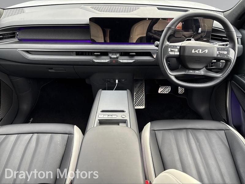 Used Kia EV9 GT-Line S 281 kW (383 HP) 2025 White SUV