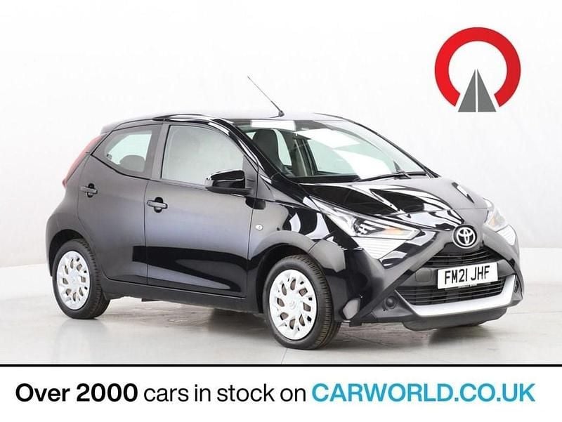 Black Used 2021 Toyota Aygo X-play Hatchback | £7,699 (Good price) - Image 1/3