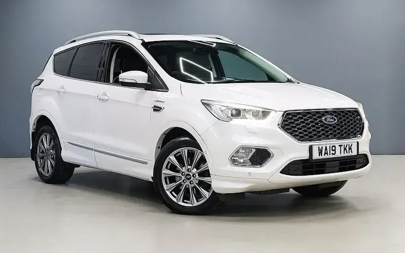 Used Ford Kuga Vignale 180 HP (132 kW) 2019 White SUV
