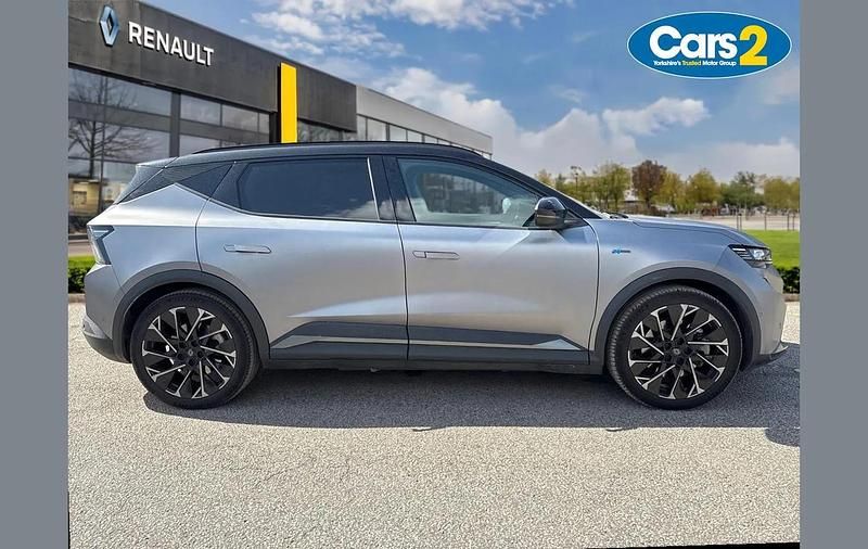 Begagnad Renault Scenic E-Tech Esprit Alpine 160 kW (218 HK) 2025 Grå SUV