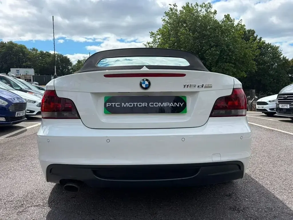 Used BMW 118 Cabriolet Sport Line 143 HP (105 kW) 2013 White Cabriolet