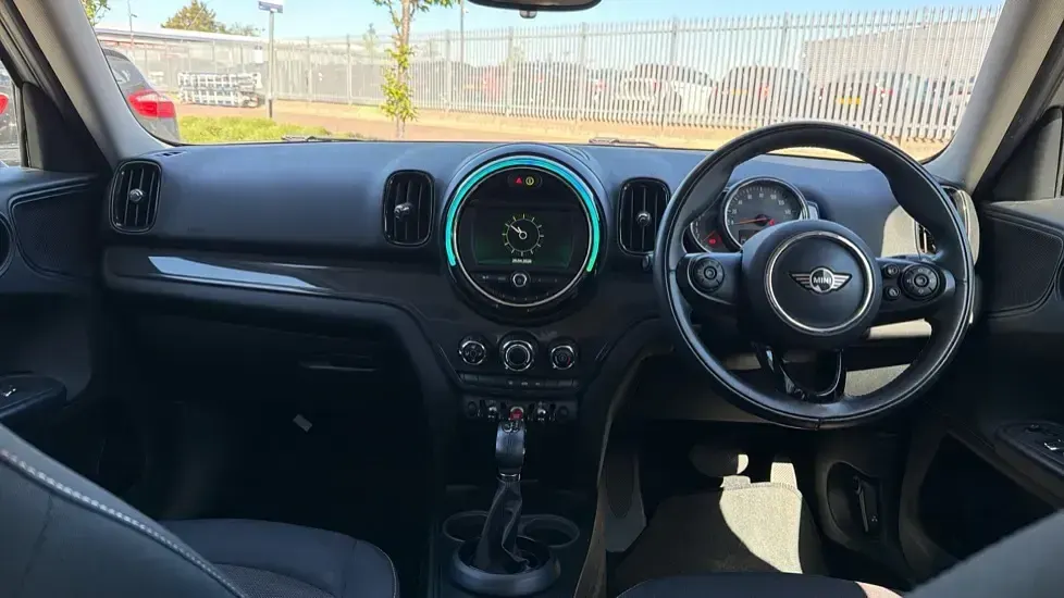 Used Mini Cooper Countryman 134 HP (98 kW) 2018 Silver SUV