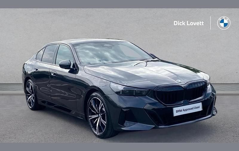 Used BMW 520 M Sport 205 HP (150 kW) 2025 Grey Sedan