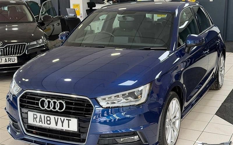 Usado Audi A1 Sportback S-Line 125 HP (91 kW) 2018 Azul Citadino