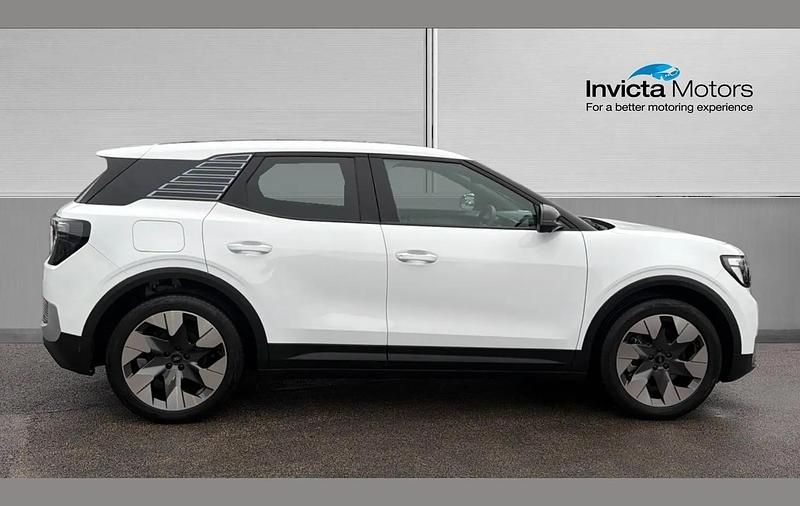 Used Ford Explorer Premium 210 kW (286 HP) 2025 Frozen white SUV