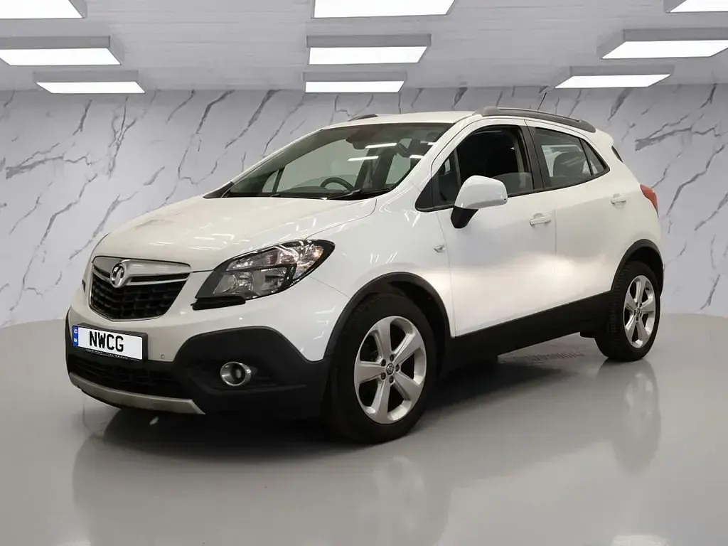 Usado Vauxhall Mokka drive 115 HP (84 kW) 2015 Branco SUV
