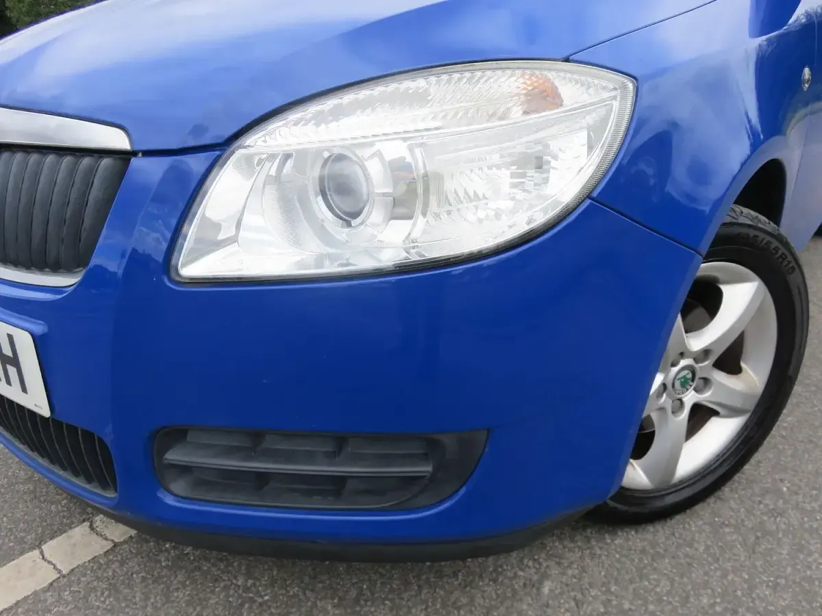 Used Skoda Fabia 2009 Blue Hatchback