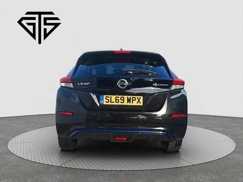Used Nissan Leaf Tekna 110 kW (150 HP) 2019 Black Hatchback