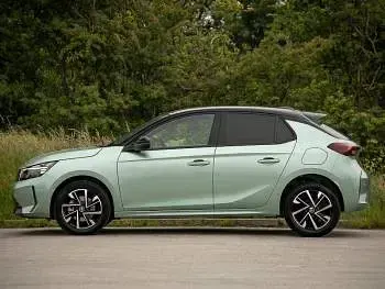 Nowe Vauxhall Corsa 100 KM (73 kW) 2026 Zielony Hatchback