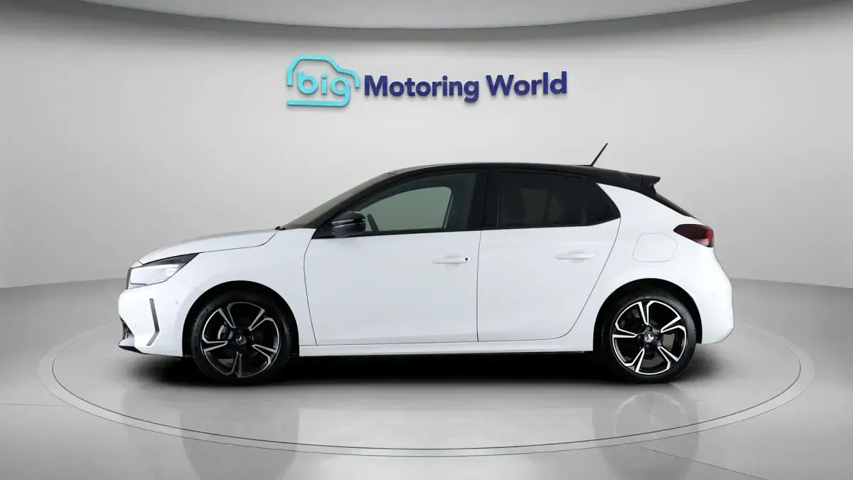 Used Vauxhall Corsa S 74 HP (54 kW) 2024 Hatchback