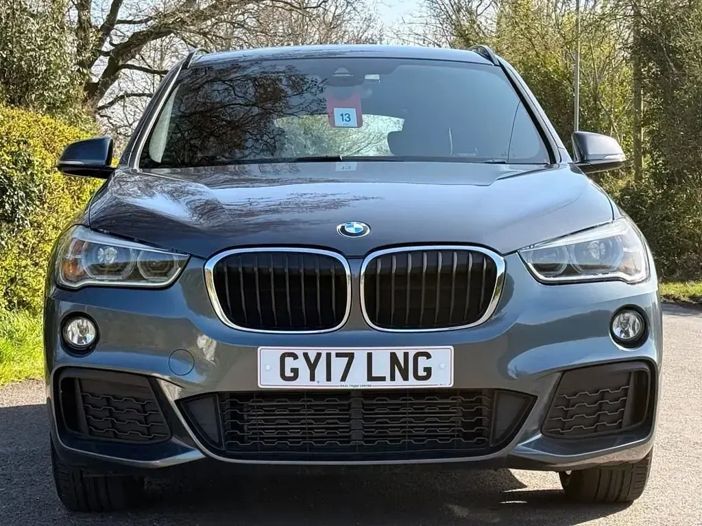 Usado BMW X1 M Sport 192 CV (141 kW) 2017 Gris SUV