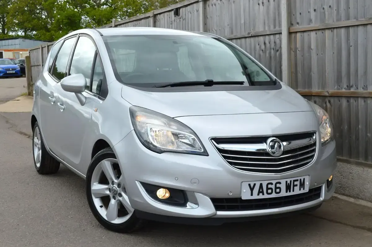 Used Vauxhall Meriva S 2017 Silver MPV