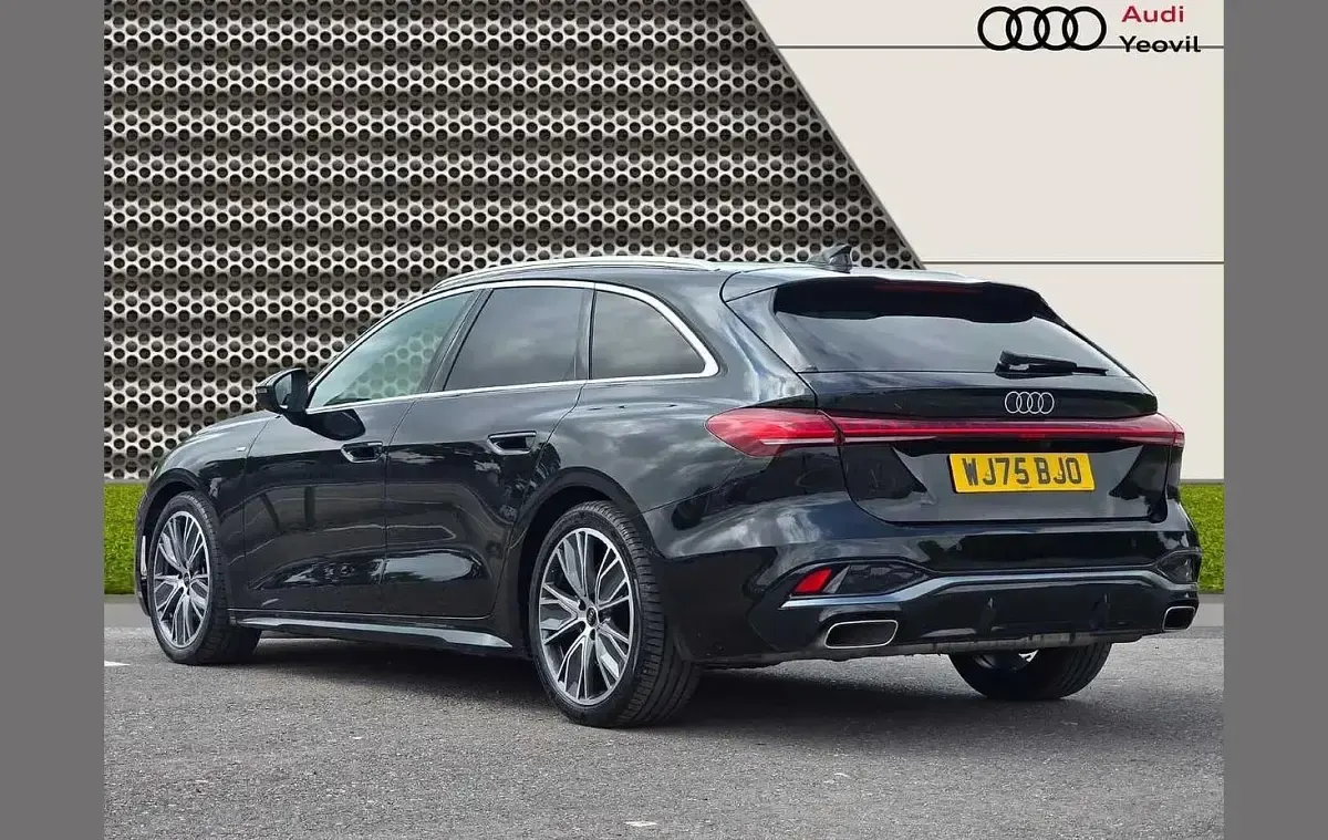 Used Audi A5 S-Line 147 HP (108 kW) 2025 Black Estate