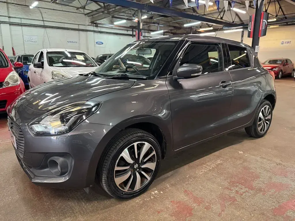 Begagnad Suzuki Swift SZ5 90 HK (66 kW) 2018 Halvkombi