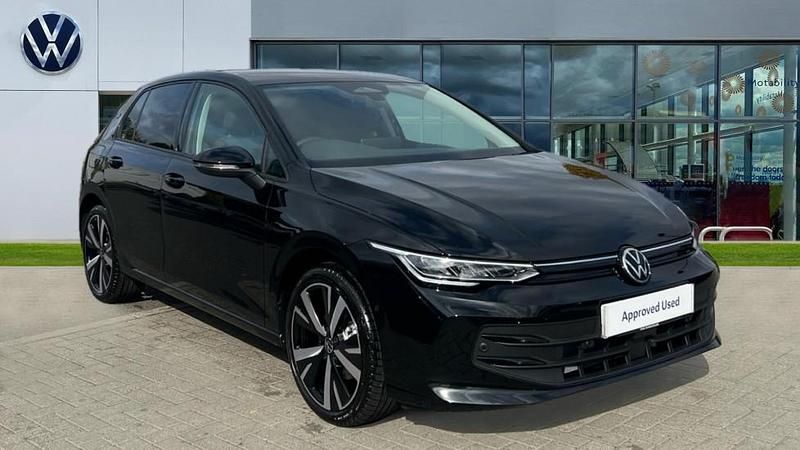 Grenadille black New 2025 VW Golf VIII Match Hatchback | £29,367 (Good price) - Image 1/4