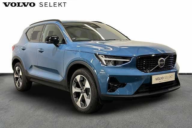 Blue Used 2024 Volvo XC40 Plus SUV | £31,500 (Fair price) - Image 1/3