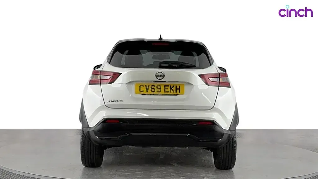 Used Nissan Juke Tekna+ 2020 White SUV