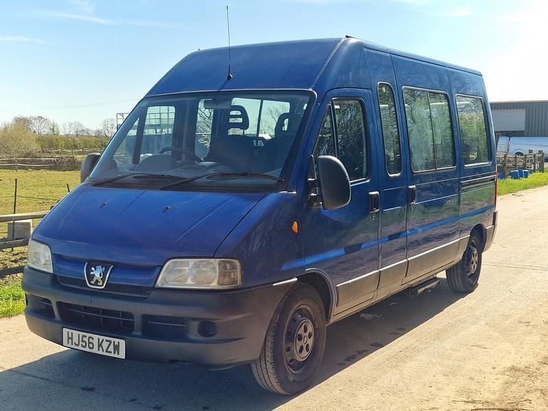 Used Peugeot Boxer 2006 Blue Van